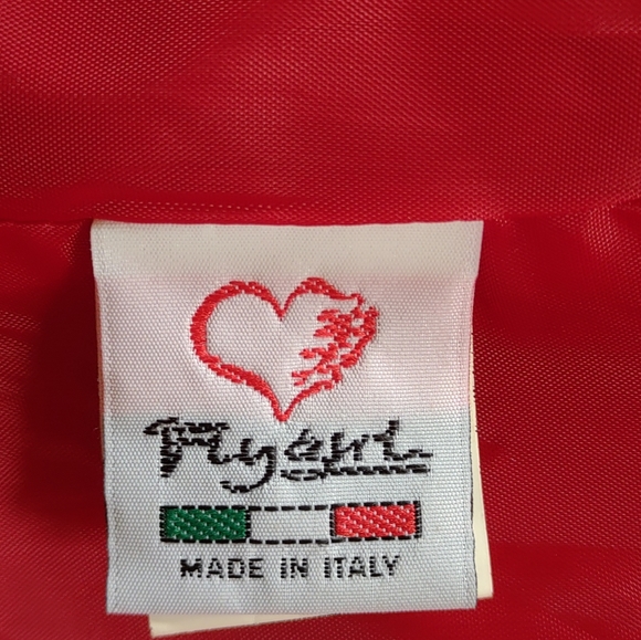 RED COAT BY FLYGIRL - Picture 3 of 6